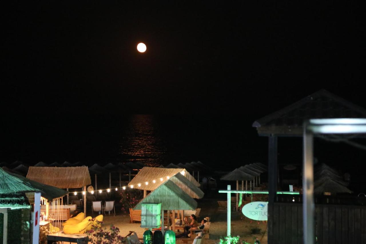 Bakuba - Studio pe plaja cu vedere la mare&loc parcare gratis Năvodari Exterior foto